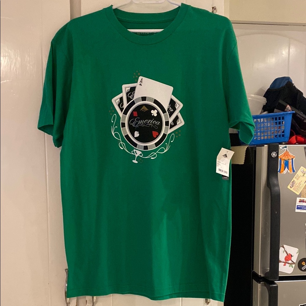 New Emerica large Green Graphic T-Shirt